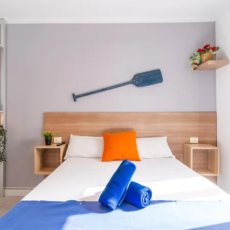 Neon Tenerife Guest house Guaza