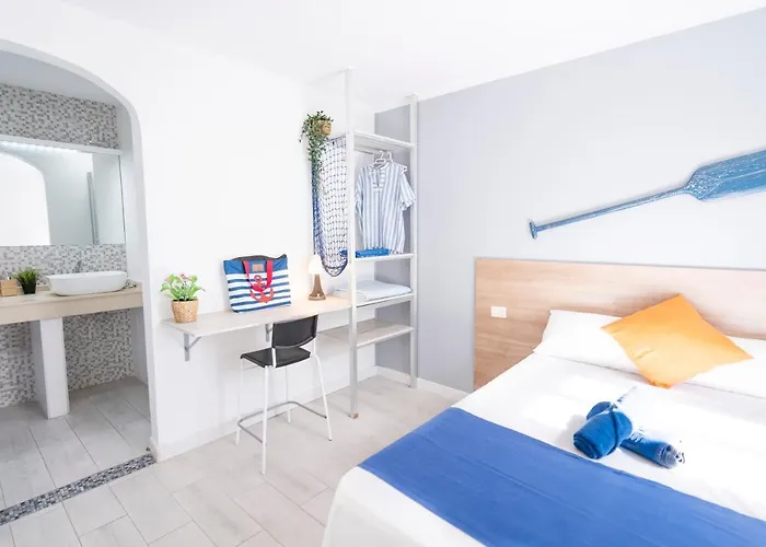 Neon Tenerife Vendégház Guaza